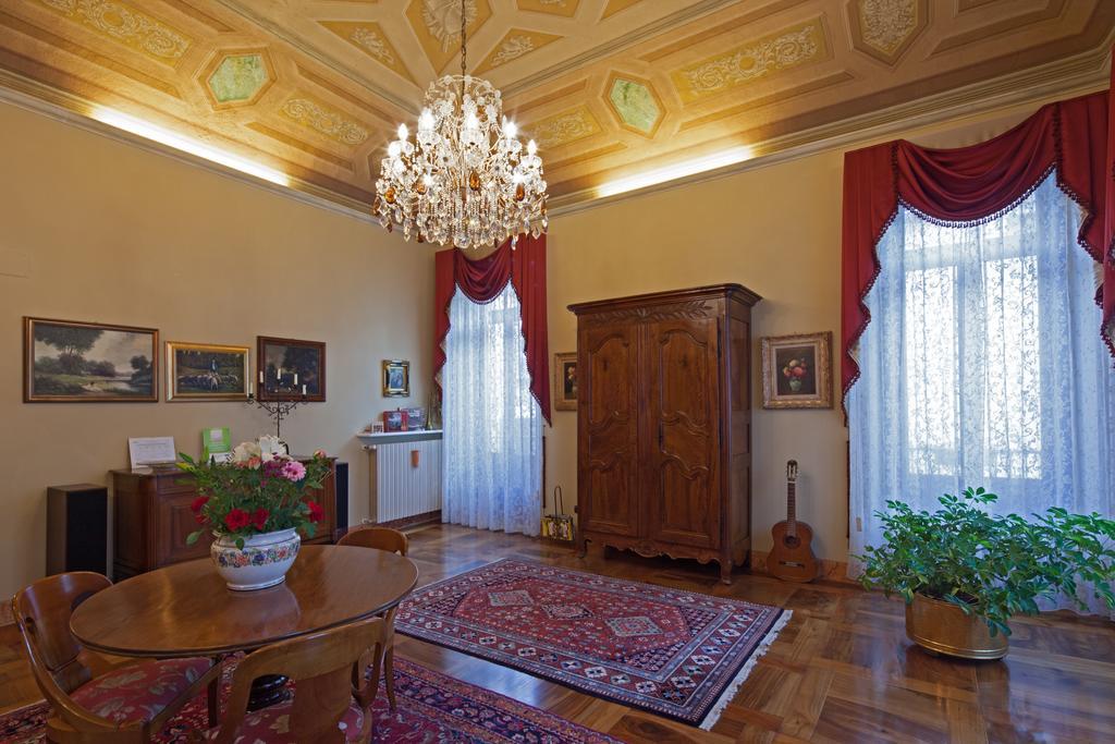 B&B Contrada Dei Giardini Cuneo Dış mekan fotoğraf